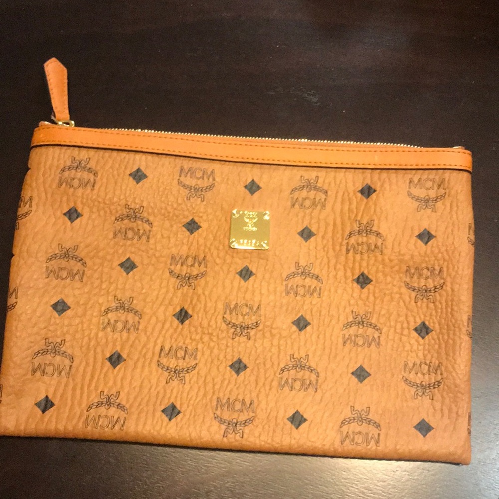 MCM clutch